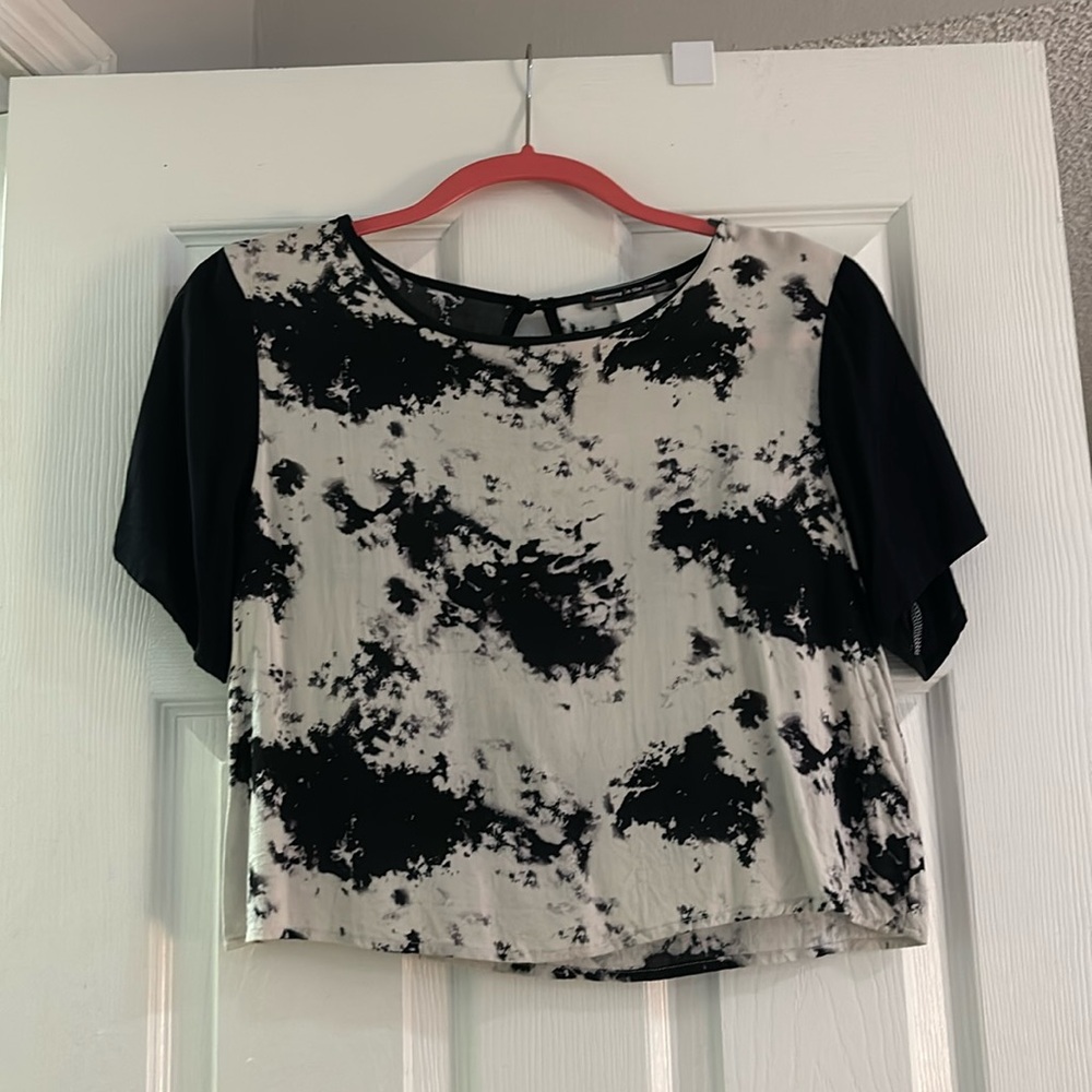 Crop marble tee